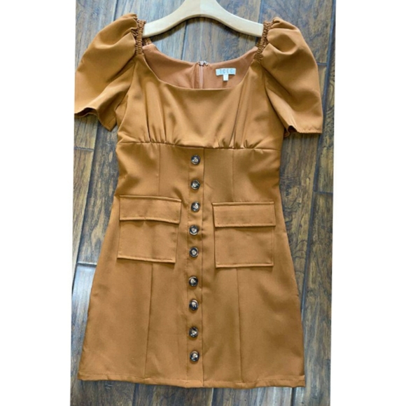 HOST PICK 💕LAST ONE❗️TCEC Chic Dark Camel Short Dress - Picture 1 of 4